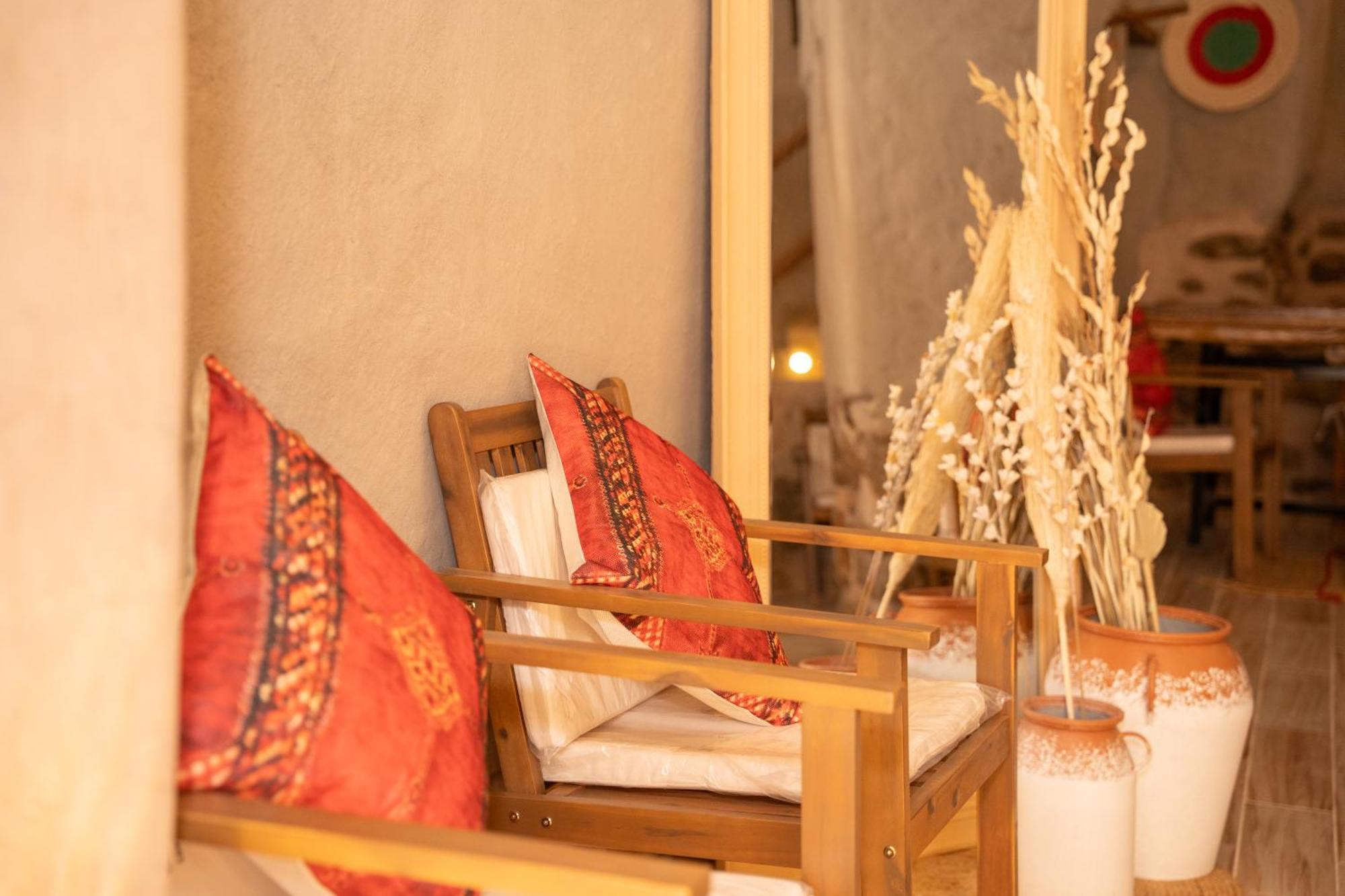Nomad Inn Nizwa Exteriör bild