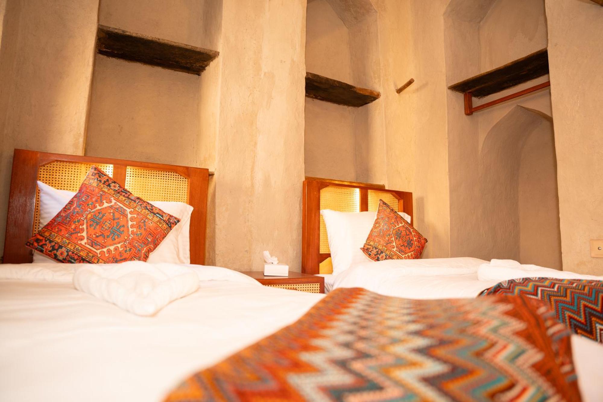 Nomad Inn Nizwa Exteriör bild